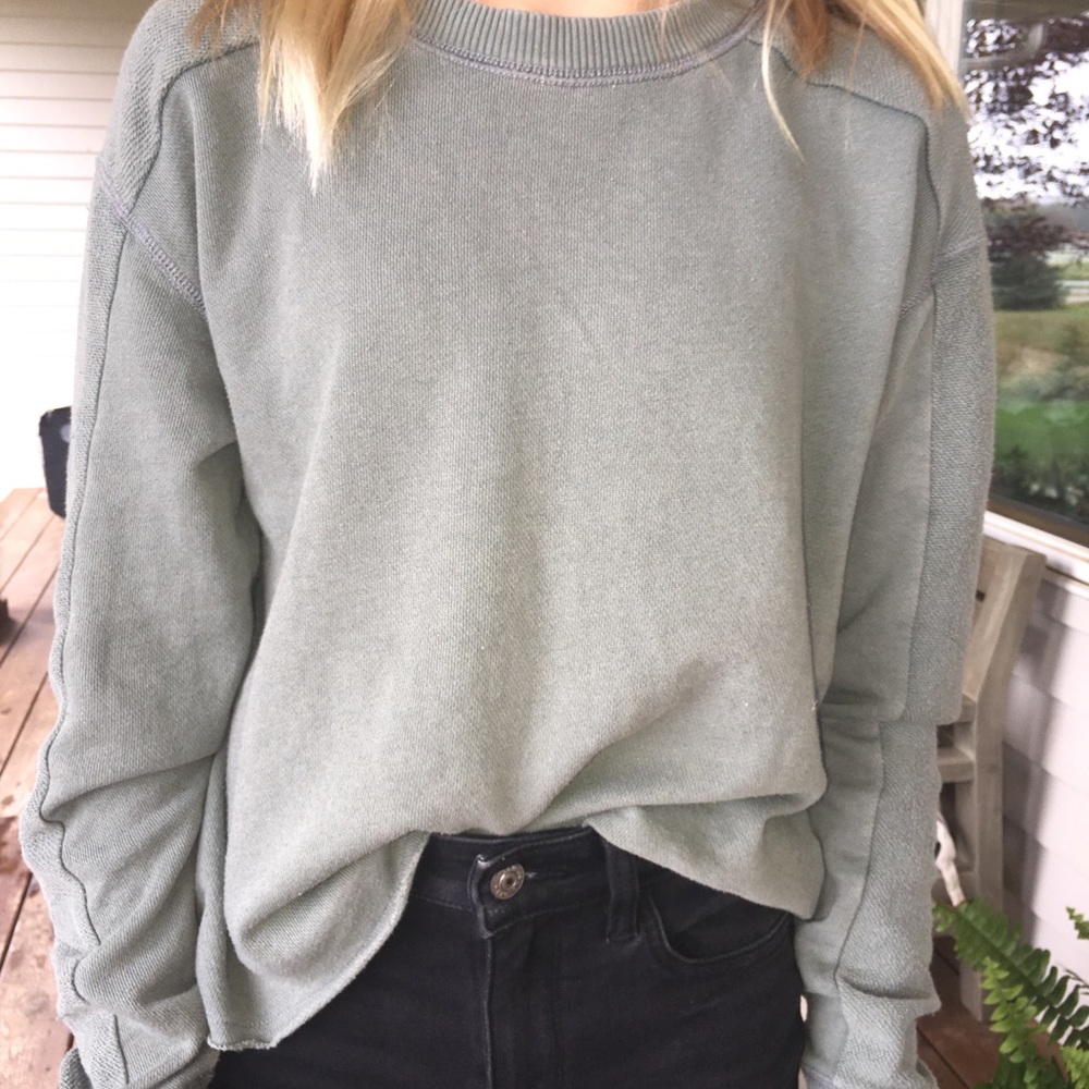 Dark green crewneck